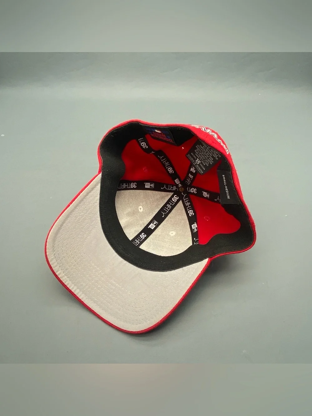 Miami Marlins New Era 39THIRTY Hat Red White Star Mesh Cap Size Small-Medium